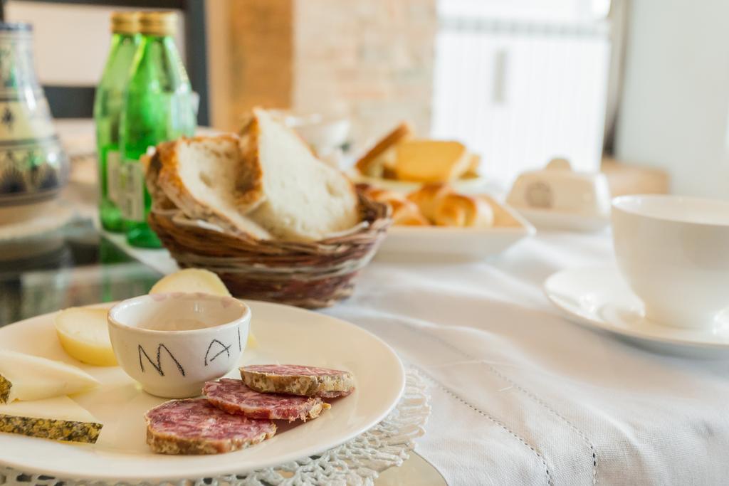 Podere Orto Wine Country House Trevinano Eksteriør billede
